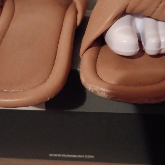 Women's Sandals Bandolino, Tan and brown Preowned, Size 6.5, - Picture 6 of 7